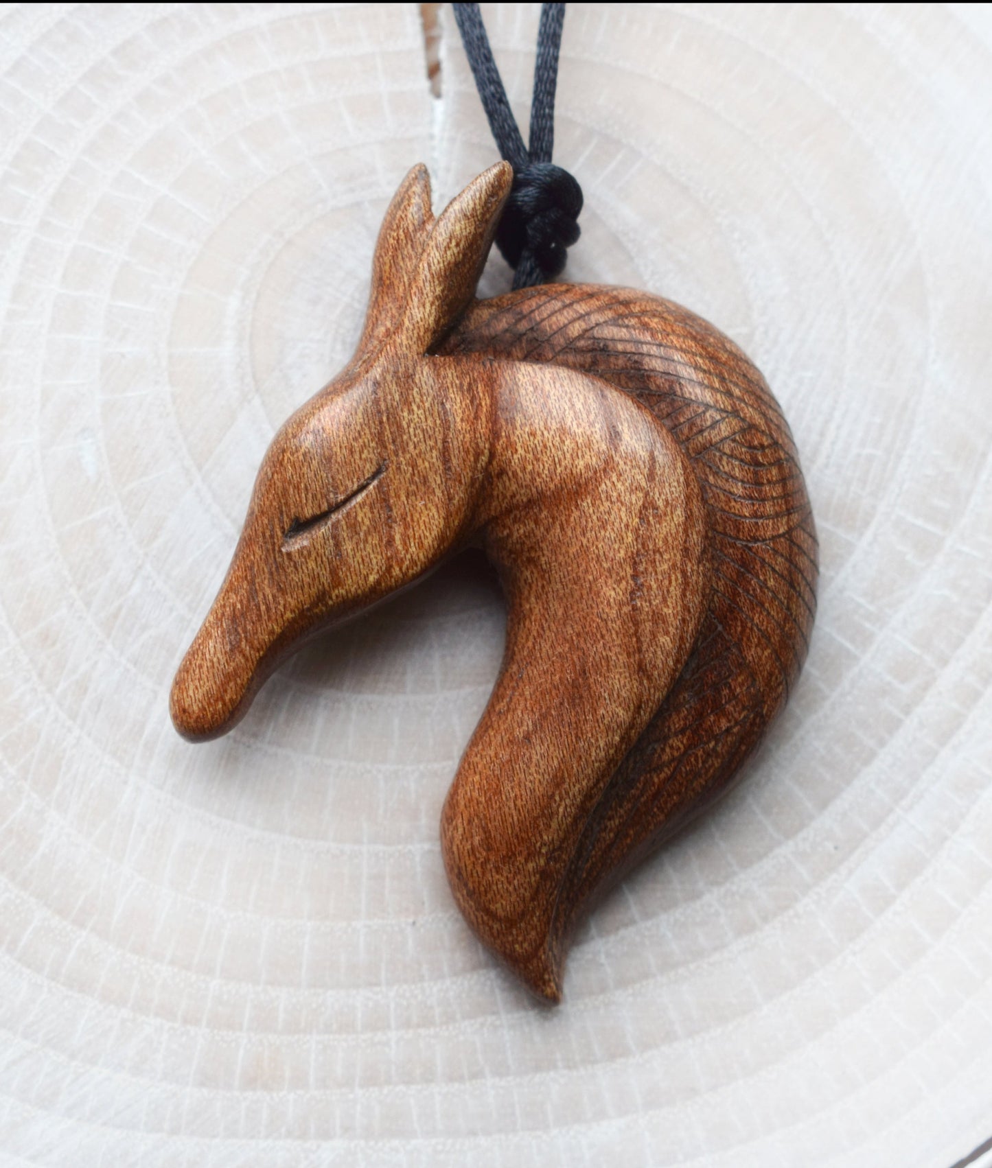 Chestnut pony - elm wood