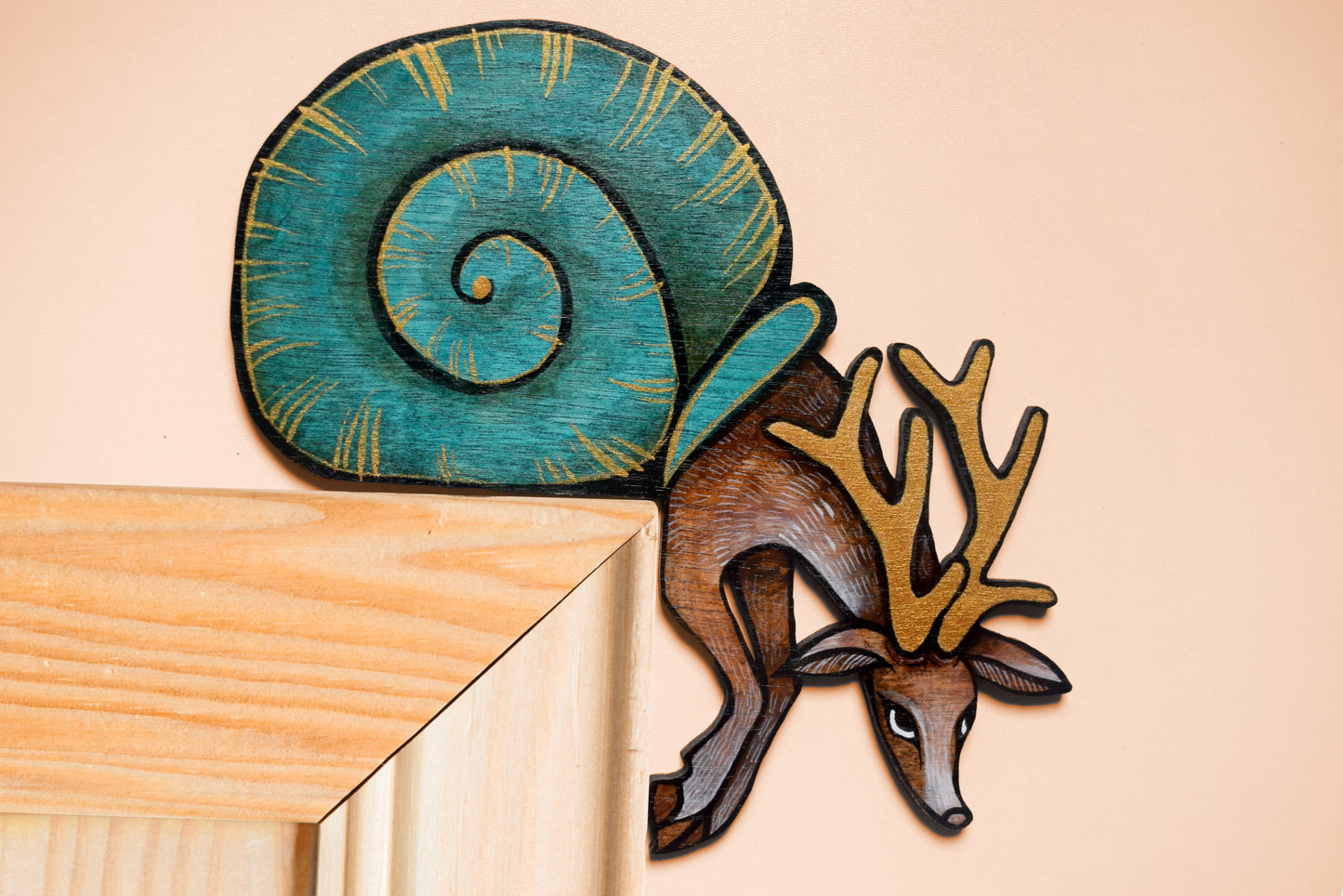 Deer Snail Door Topper